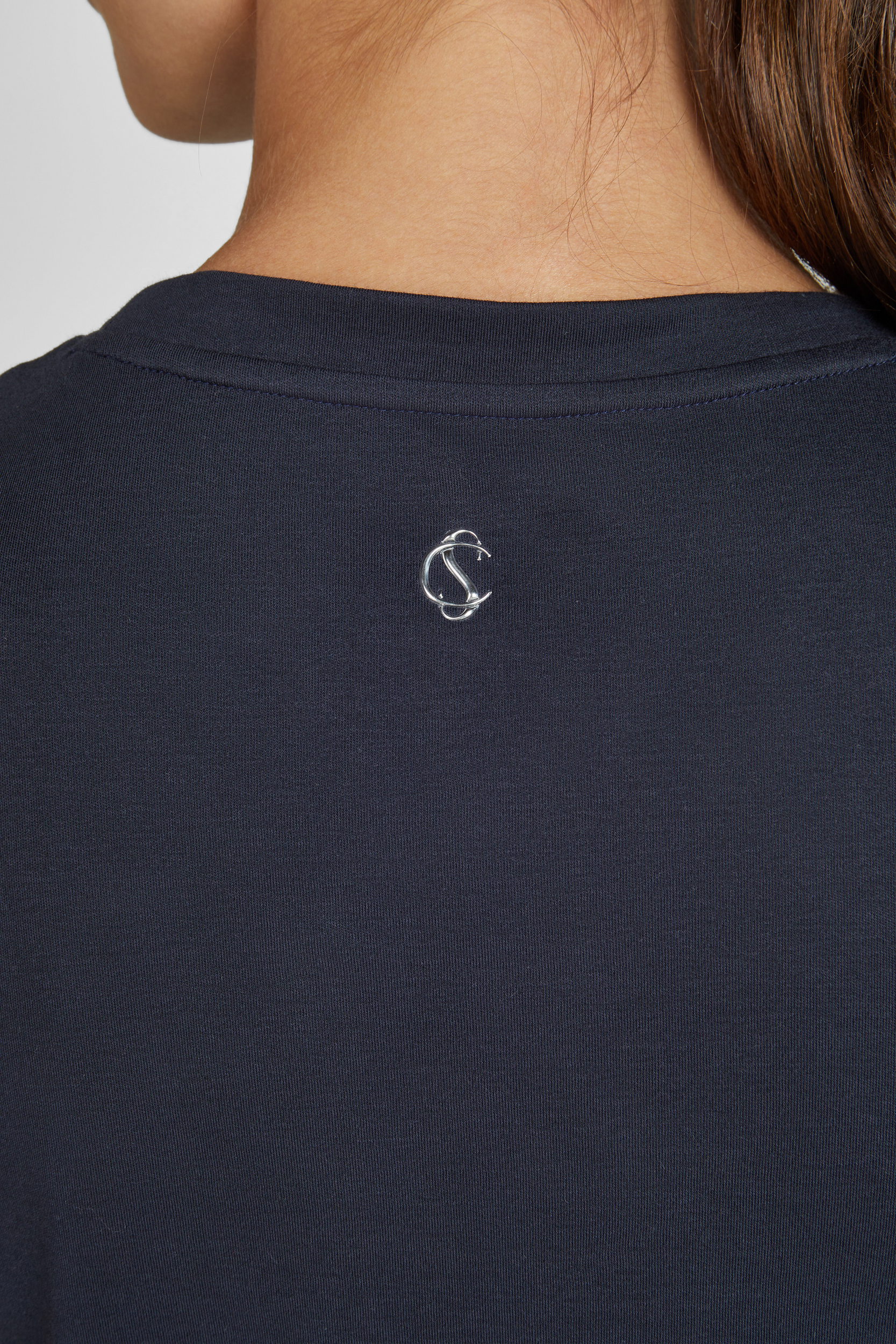 navy shirt, rückseite logo, kleines emblem, Rundhals, Strickstoff