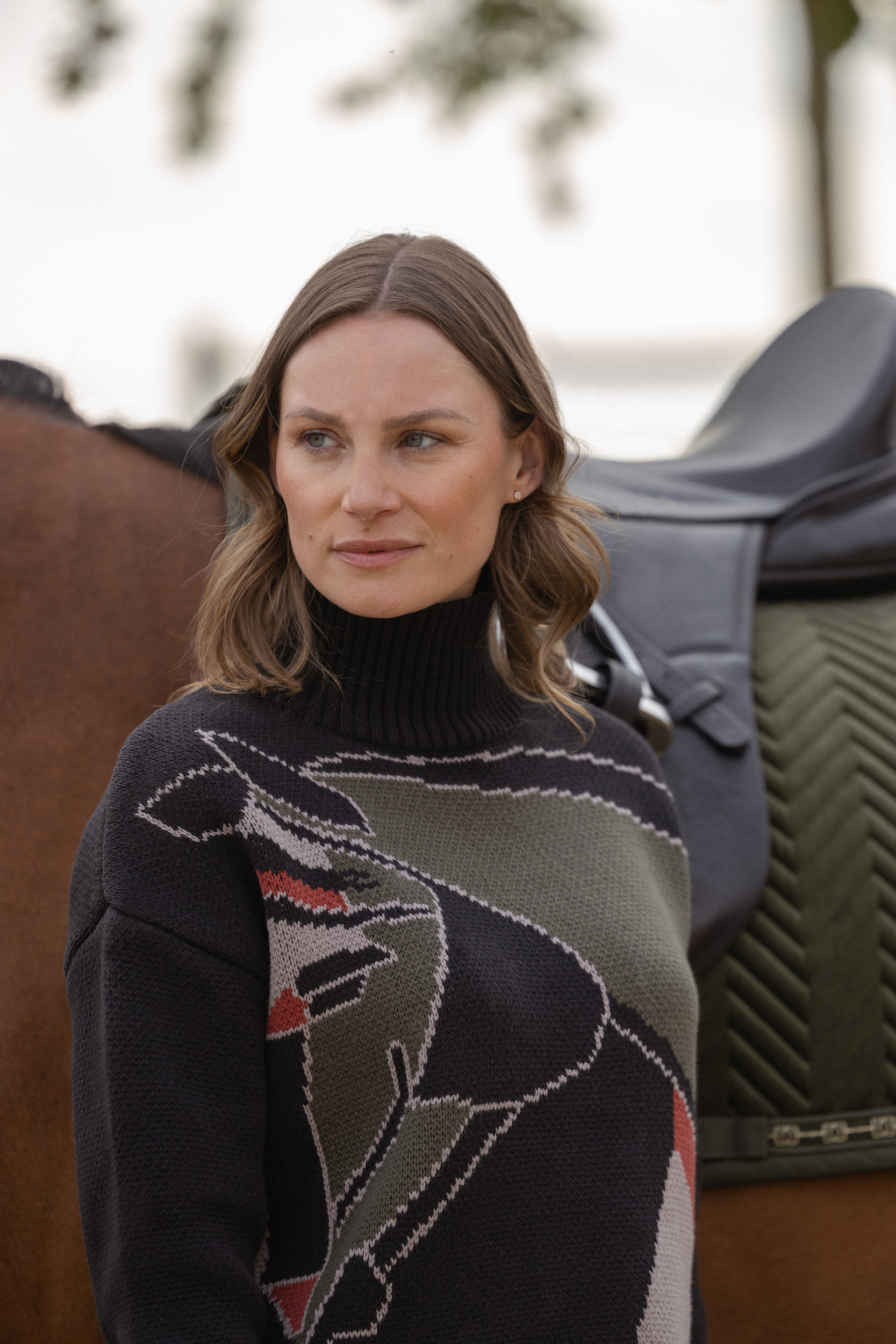 Strickpullover, Rollkragen, Jacquardmuster, Dunkelblau, Mehrfarbig, Strickpullover, Rollkragen, Jacquardmuster, Dunkelblau, Pferdemotiv