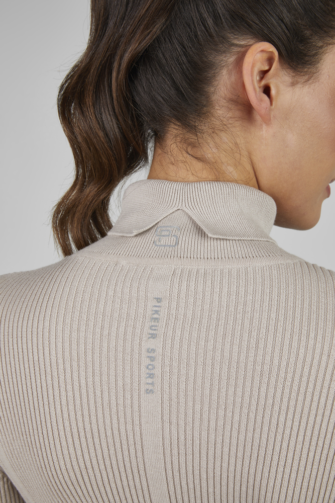 Pulli, Erwachsener, Weiblich, Person, Frau