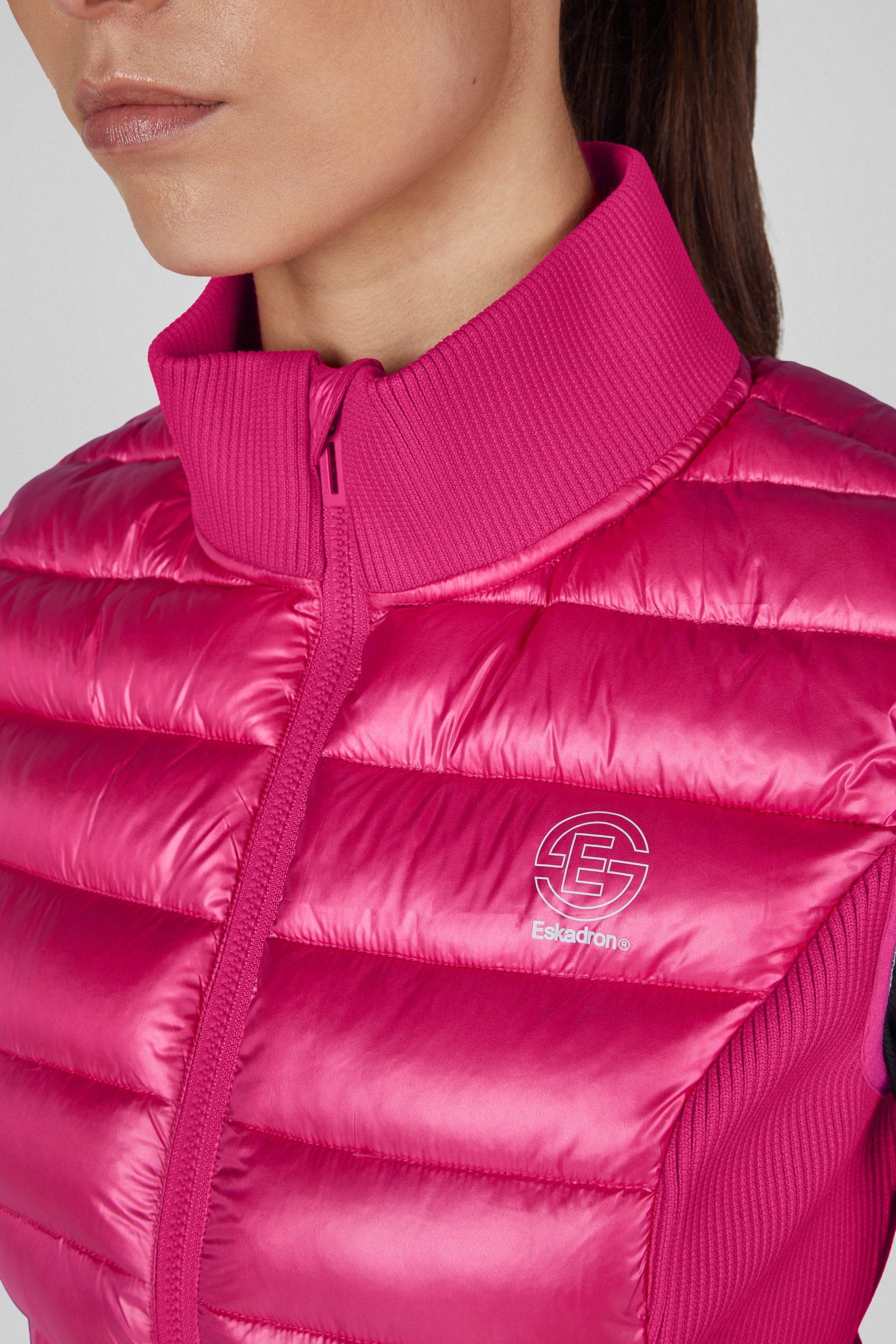 Daunenjacke, Pufferjacke, Reißverschluss, Rippstrickkragen, pink, Pufferjacke, Reißverschluss, Pink, Kragen, Logo
