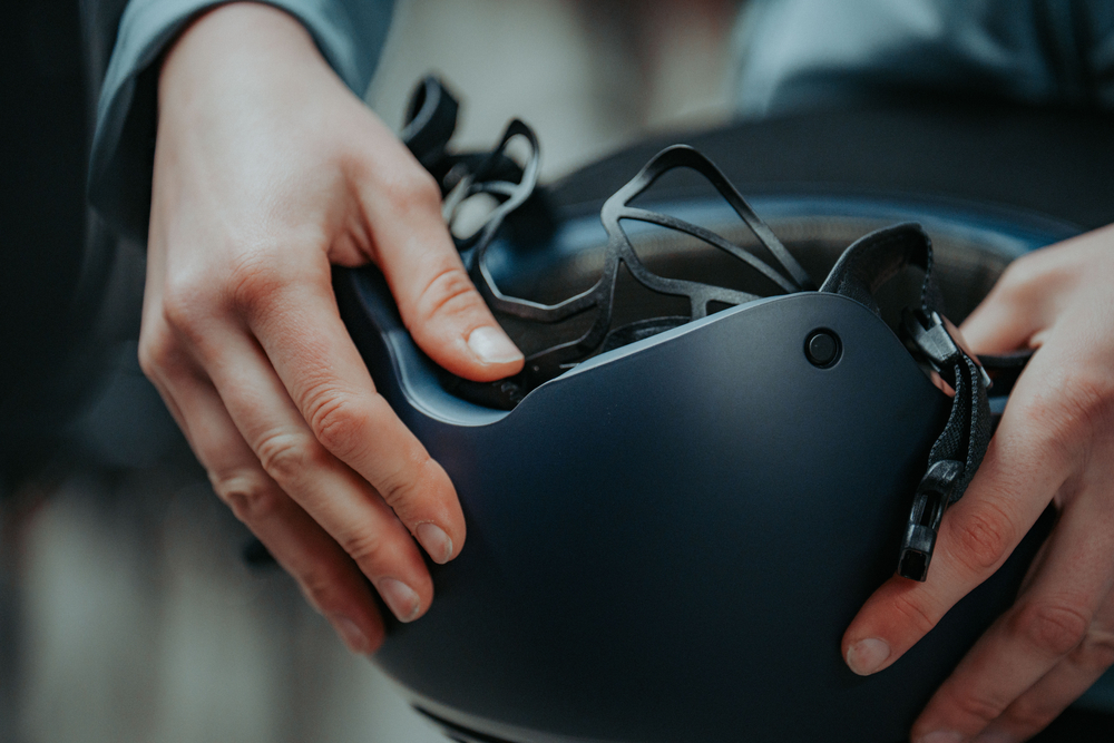 Körperteil, Finger, Hand, Person, Helm
