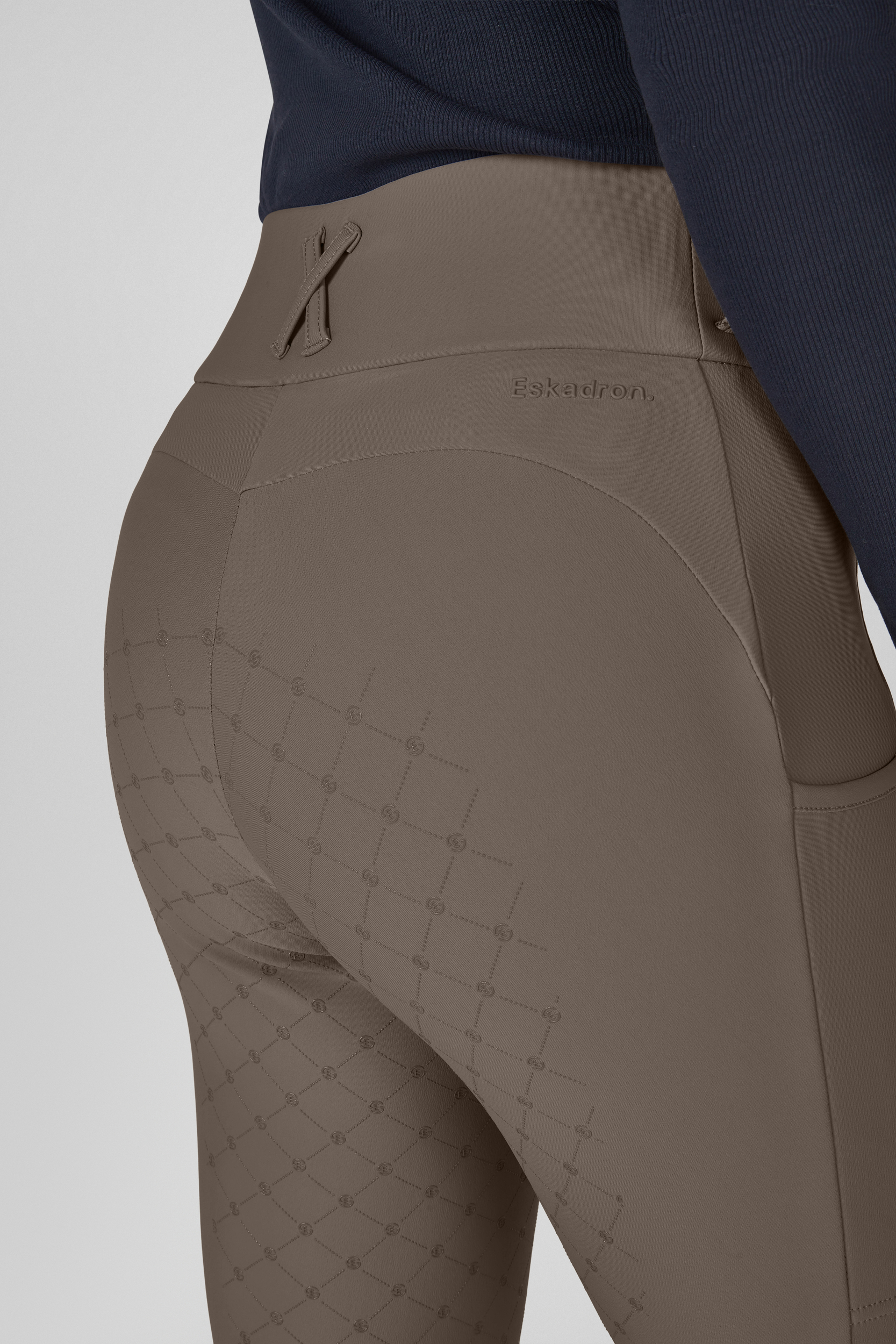 reithose, taillierte hose, tuchartige material, geometrisches muster, taillengurt, equestrian, breeches, skinny, anti-slip, khaki