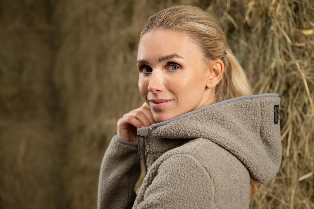 Person, Lächeln, Pullover, Portrait, Sweatshirt