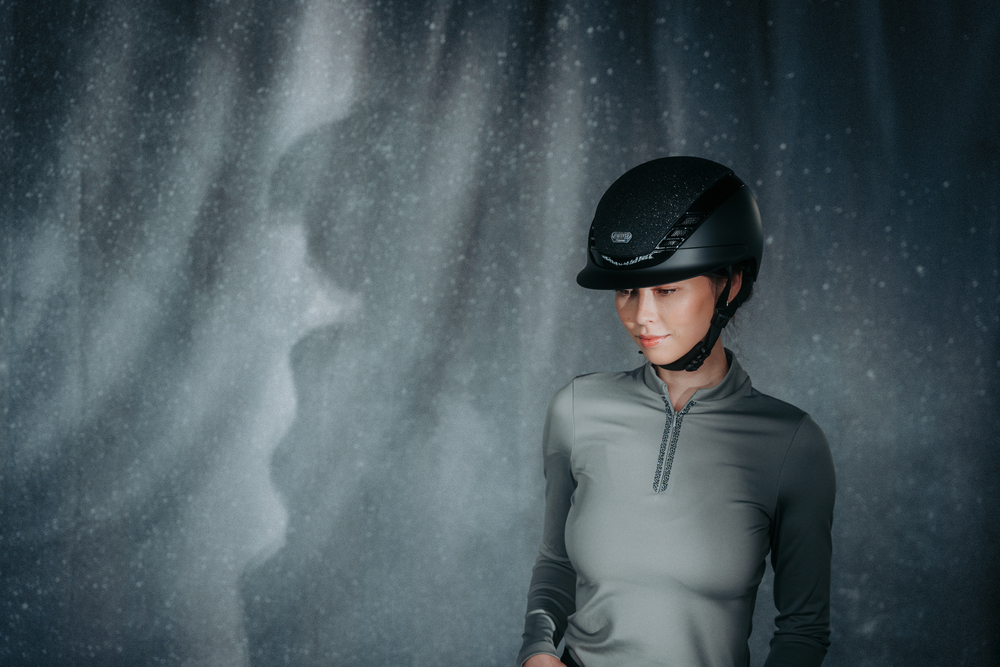 AIRLUXE SUPREME GLAM Short Visor Schutzhelm, Helm, Sturzhelm, Person, Frau