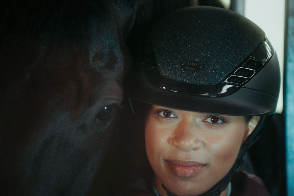 AIRLUXE SUPREME GLAM Short Visor Helme, Sturzhelm, Schutzhelm, Person, Gesicht