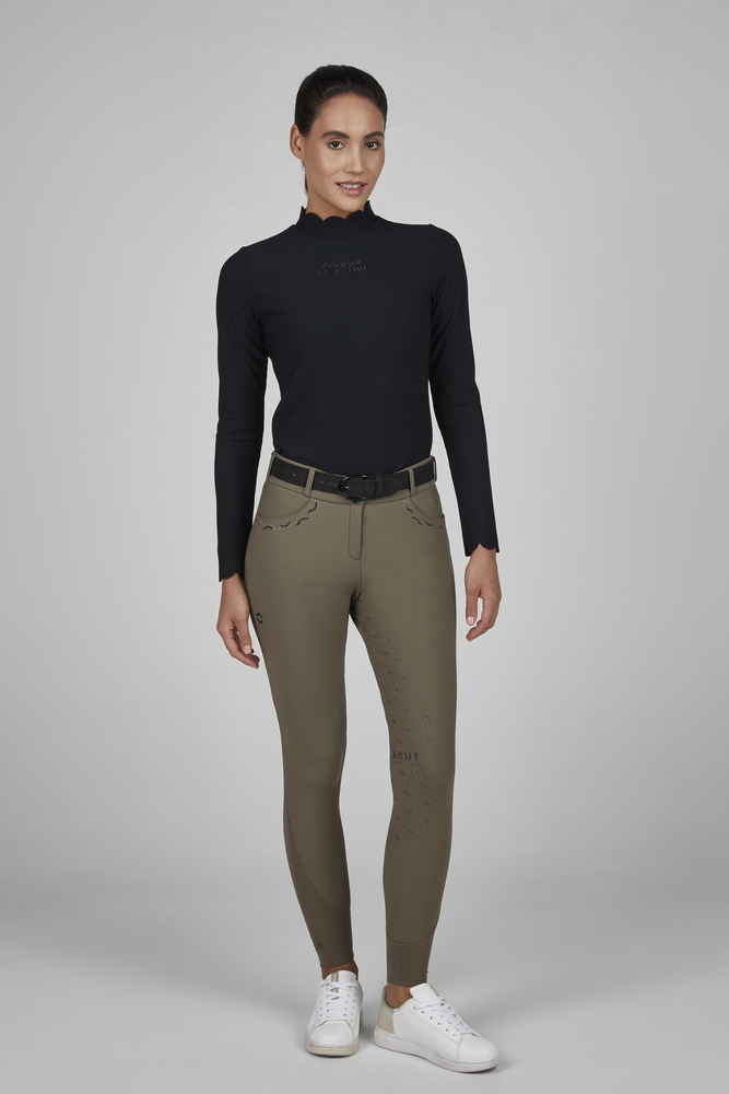 Bekleidung, Hosen, Khaki, Person, Langarm