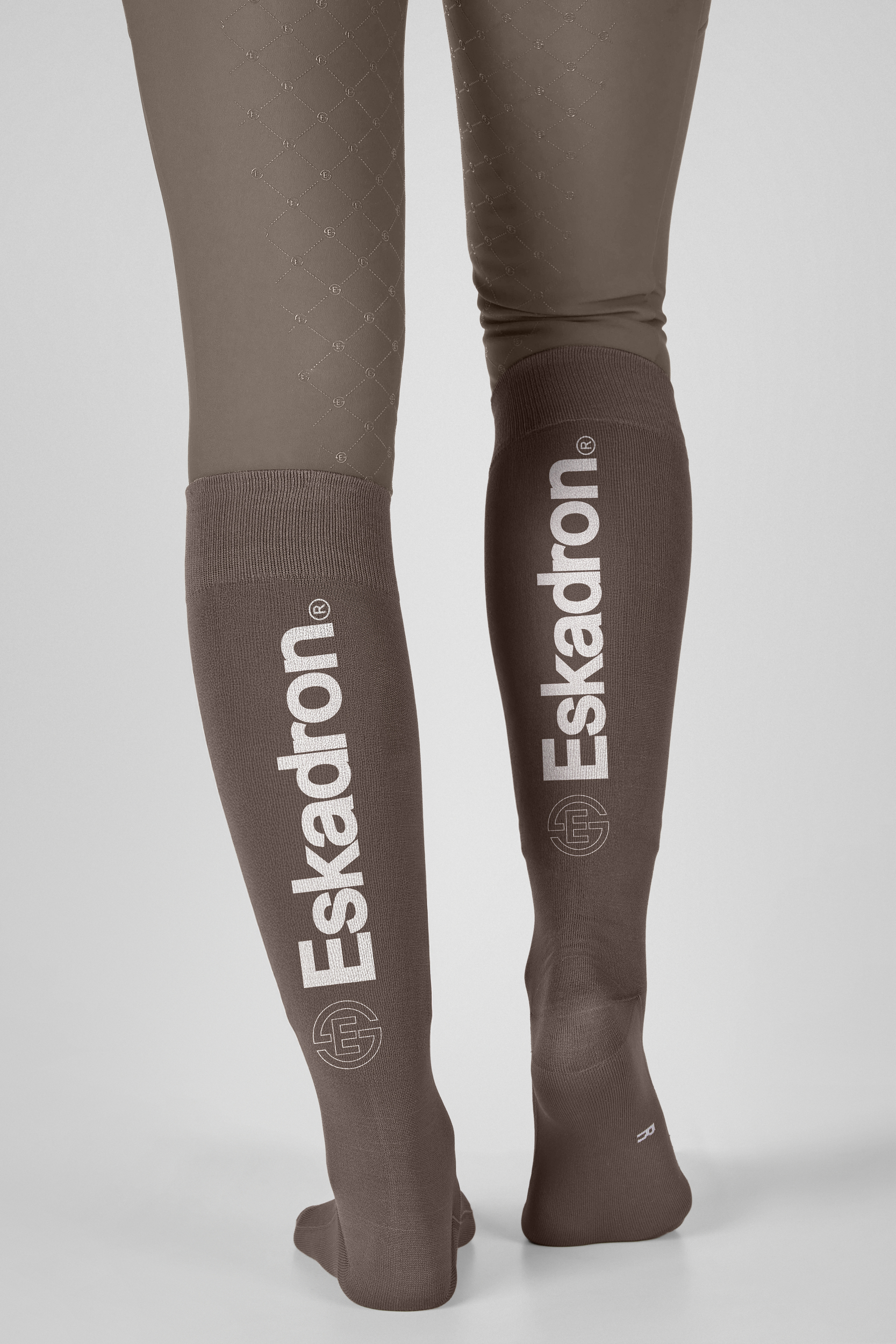 Kniehohe Socken, Over-the-KalbfSocken, Stützsocken, Stricksocken, Eskadron Logo, kniehohe strümpfe, stulpsocken, Eskadron logo, gerippte oberkante, braune farbe